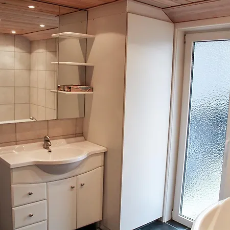 Three-bedroom Holiday In Casa vacanze